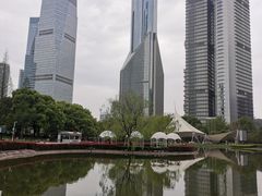 -陆家嘴中心绿地