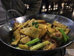干锅千页豆腐-路小缦·珍馐美馔(市心北路店)