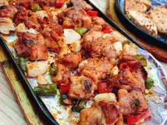 -老东镇啤酒屋海鲜加工·蒸汽海鲜·海鲜烧烤(台东店)