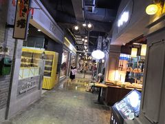 -吾悦广场(南京鼓楼店)