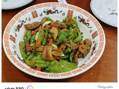 -湖南人家湘菜馆(镇江路店)