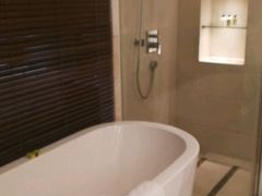 -青岛海尔洲际酒店