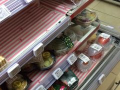 -全家便利店(王府井大街店)