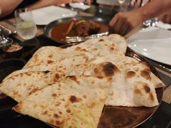 NAAN-Tiffin by La Sala