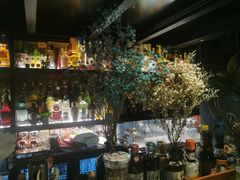 -TIAN TATTOO BAR