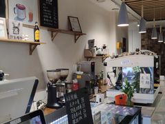 -留白咖啡(人民巷八号大院店)