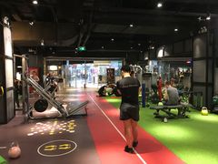 -VLines耀能运动24小时·月付制健身(京广桥店)