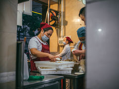 大堂-家阳赵师傅油饼包烧麦(粮道街店)