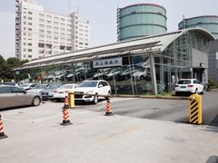 -上海西上海奥杰奥迪汽车销售有限公司(真如店)