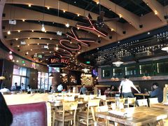 大堂-MR.ROCKY洛奇先生RESTAURANT&BAR(宝安壹方城店)