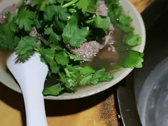 -大众跷脚牛肉馆·非遗传承单位(峨眉山店)