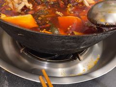 -鸿顺老铁锅美蛙鱼府(解放碑店)