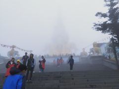 -峨嵋山金顶