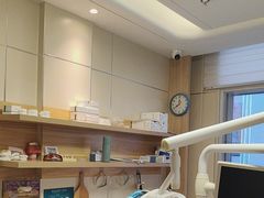 -上海仁爱医院口腔科 · 种植