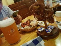 -皇冠自酿啤酒坊(中国红街5号楼店)