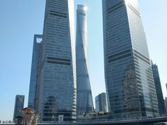 -陆家嘴空中步行连廊