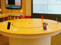 -华为授权体验店(中山公园来福士)