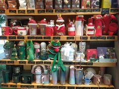 零售区-星巴克(西藏路店)