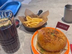 -必胜客(白石桥店)