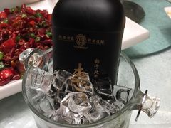 -泓历皇朝酒店(东亭店)
