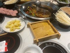 -华晟山城火锅(开发区港西东阁里店)