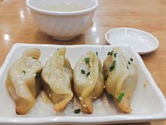 -小姜锅贴(凤凰街店)