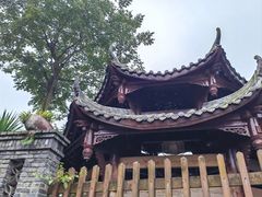 -凤栖山