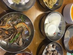 -老炉家木炭烤肉(长江国际店)