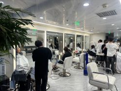-简法造型·品牌形象店