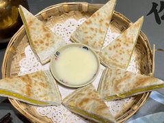 青稞饼-段公子·精品云南菜