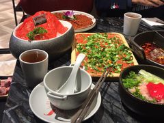 -热火朝天鲜切牛肉火锅(南强街巷店)