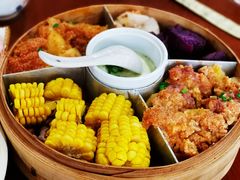 -黄桷树曹家私房菜(江与城店)