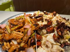 -小鱼小牛(世欧广场店)