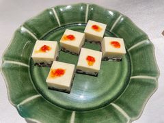 椰奶红豆糕-品海楼·大连海鲜·北派海肠捞饭(老虎滩·渔人码头店)