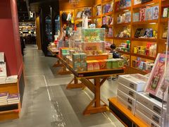 -西西弗书店&矢量咖啡(凯德晶萃广场店)