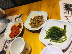 -唯成•韩国炭火烤肉 유성고기