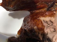 脆皮乳鸽-顺风海鲜港(长寿路店)