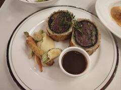 -塞纳河法国餐厅(意式风情街店)