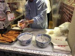 -上海虹口糕团(福州路店)