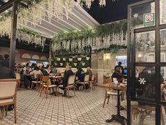 -MADO冰淇淋咖啡馆(淘金店)