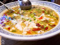 老坛酸菜鱼-兔槽江湖菜·重庆璧山兔(水围店)