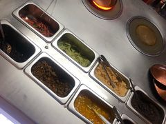 -罍+村卤菜摊(罍街店)