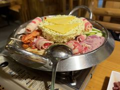 -恩你小木屋·韩式料理(假日广场店)