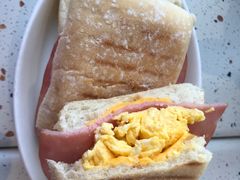 -必胜客(海滨店)