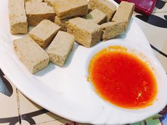 干炸臭豆腐-新凯旋烧烤·燕姐千岛湖土菜