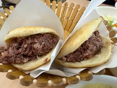 -闫家驴肉老店(华电一校店)