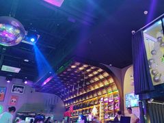 -DEEP·美式餐吧(五棵松华熙LIVE店)