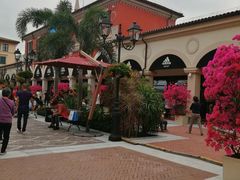 -佛罗伦萨小镇广佛名品奥特莱斯(疏港路店)