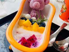 -香港粤北鼻咸食甜品(上海临港店)