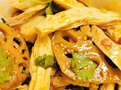 -留夫鸭(巴黎春天宝山店)